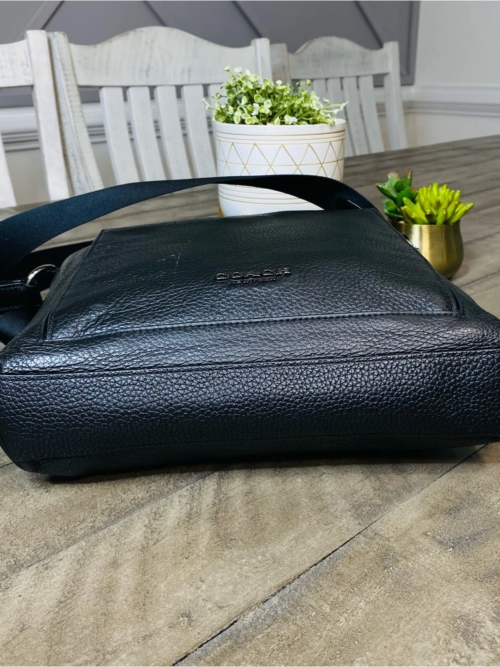 Coach Beckett Pocket Crossbody Messenger Bag Black Pebbled Leather 91303 Mens
